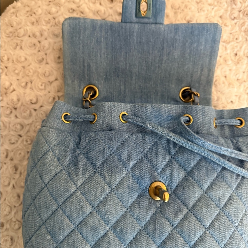 CHANEL Light Blue Quilted Backpack - Picture 7 of 16
